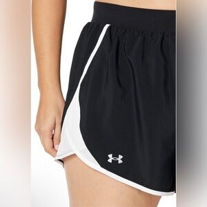 NWT Under Armour Fly By 2.0 Shorts Black Size Medium